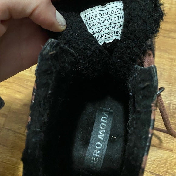 VERO MODA boots size 7 - Picture 3 of 3